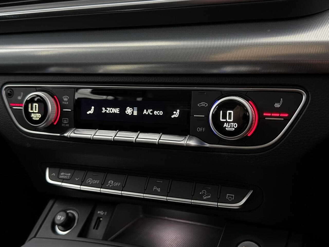 Audi Q5 thumbnail Misc Controls