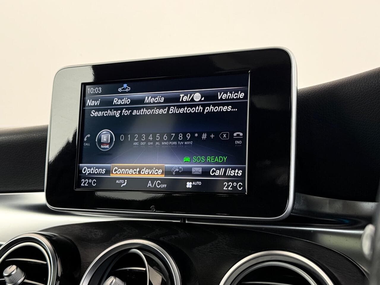 Mercedes-Benz GLC thumbnail Infotainment System