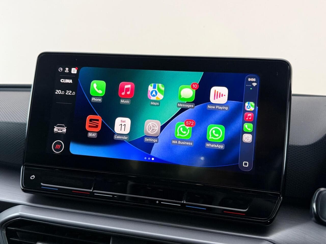 SEAT Leon thumbnail Infotainment System