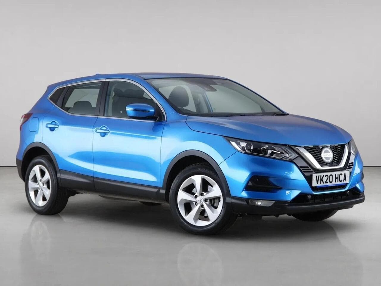 Nissan Qashqai - Nissan Qashqai 1.3 DIG-T Acenta Premium Euro 6 (s/s) 5dr