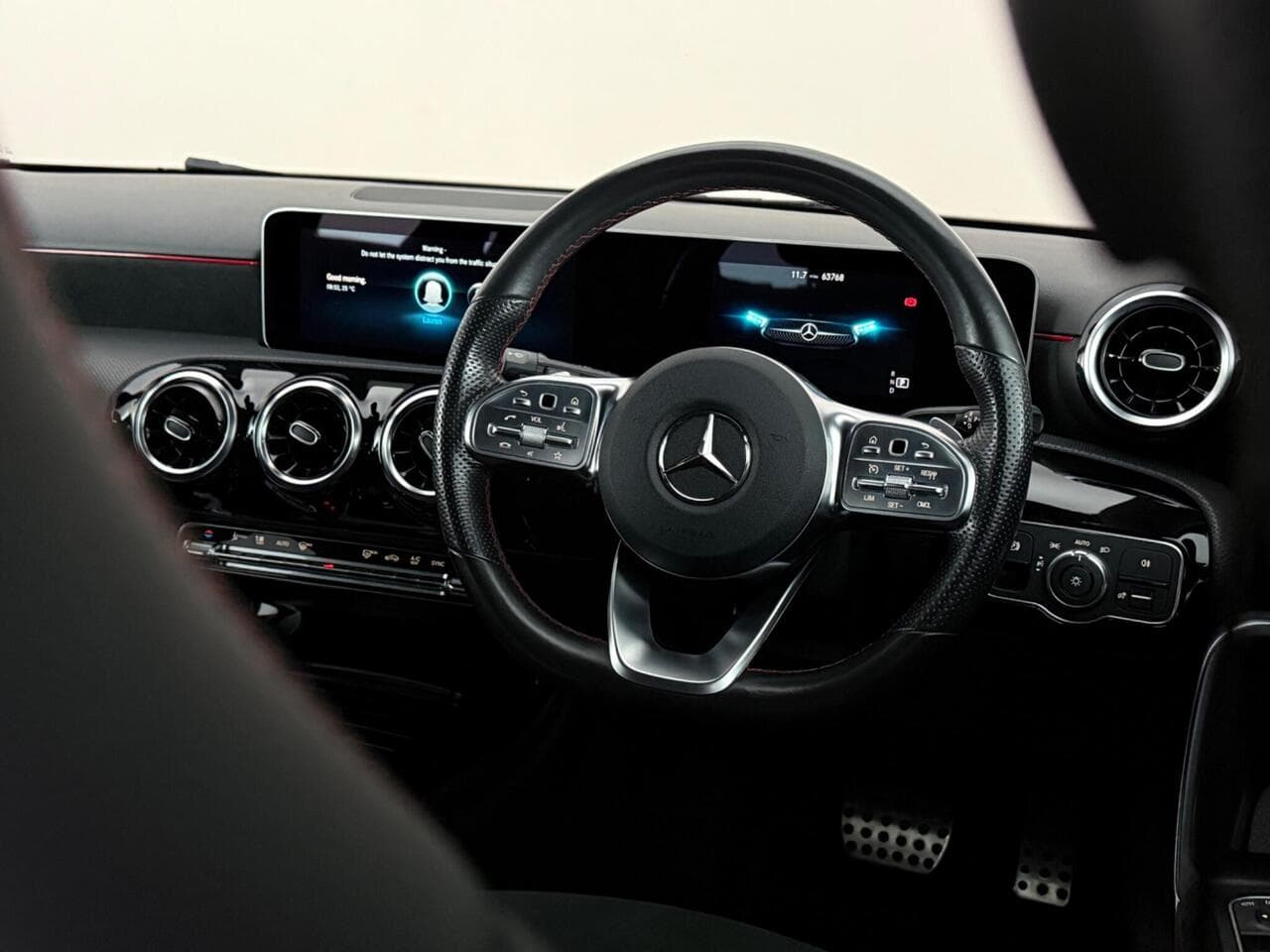 Mercedes-Benz A Class thumbnail Steering Wheel