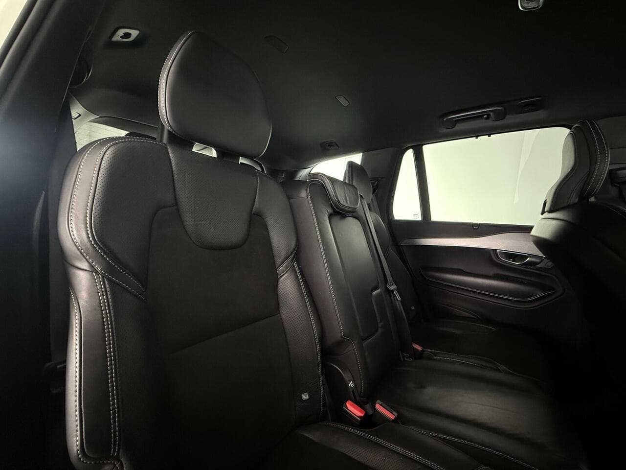 Volvo XC90 thumbnail Seats Rear