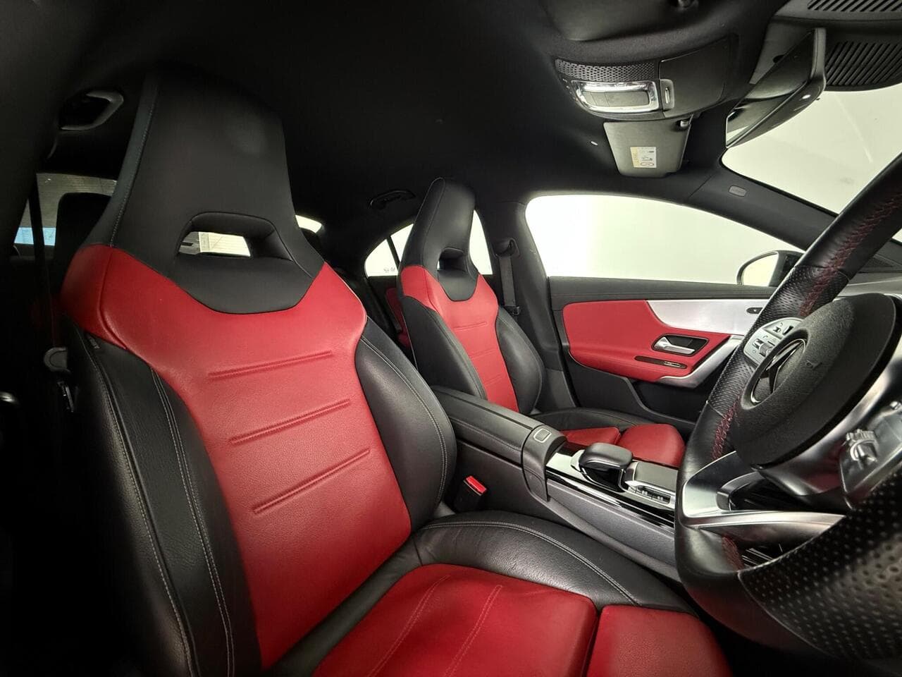 Mercedes-Benz CLA thumbnail Seat Driver