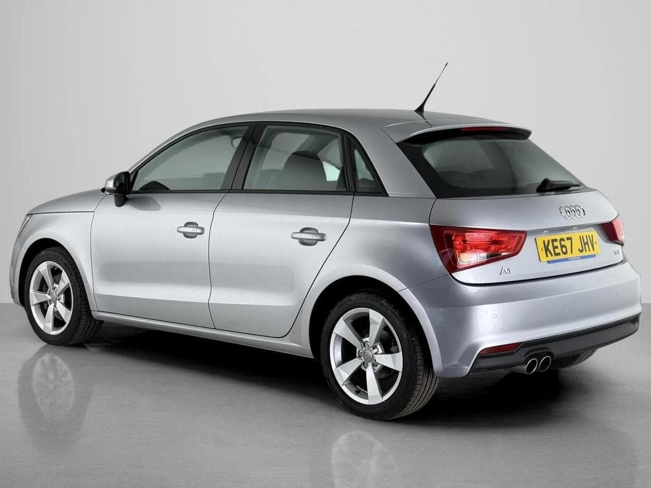 Audi A1 thumbnail Rear Left