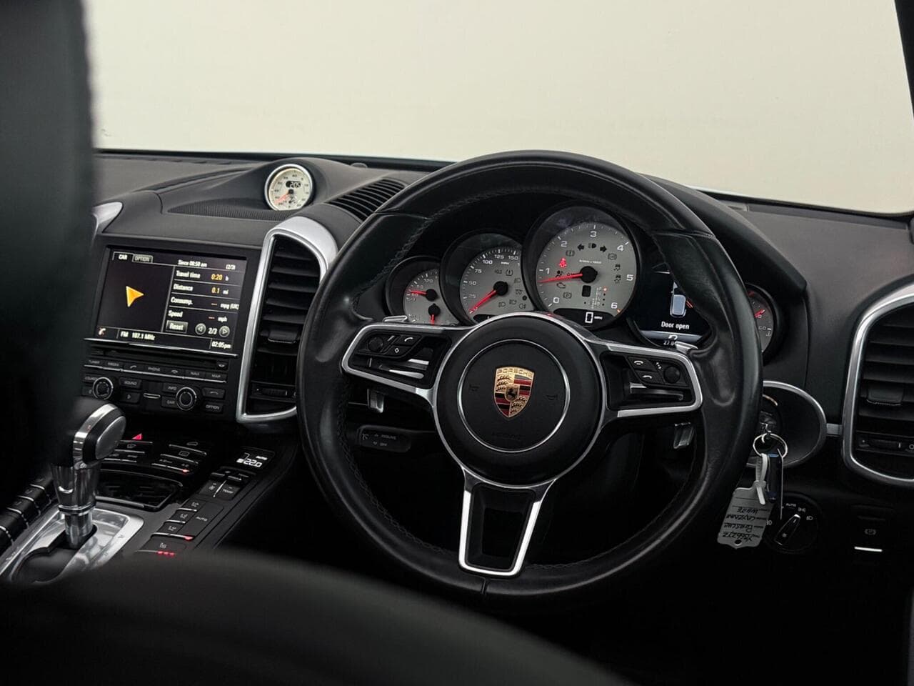 Porsche Cayenne thumbnail Steering Wheel