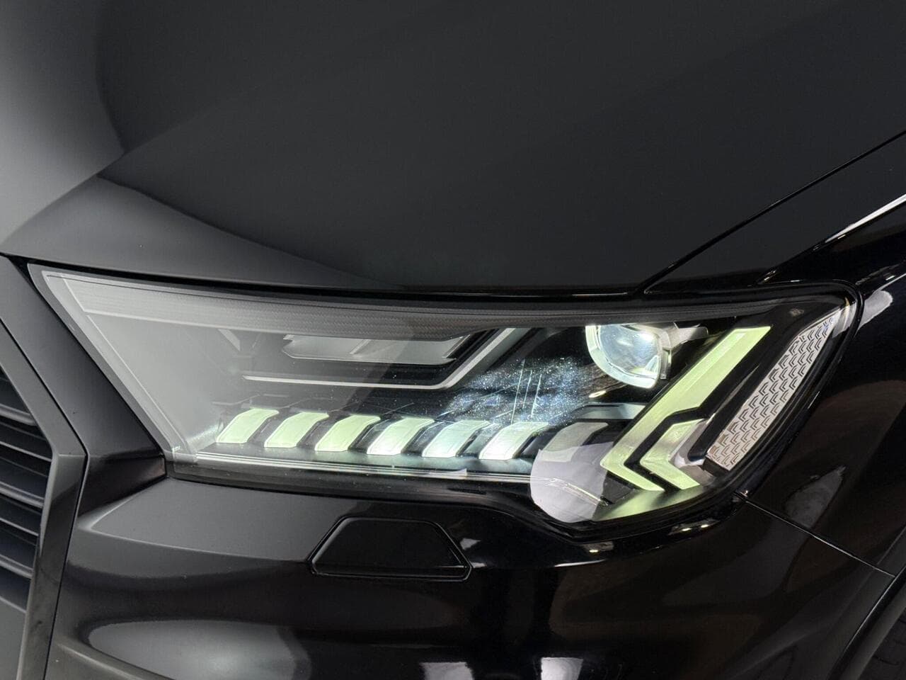 Audi Q7 thumbnail Inconclusive