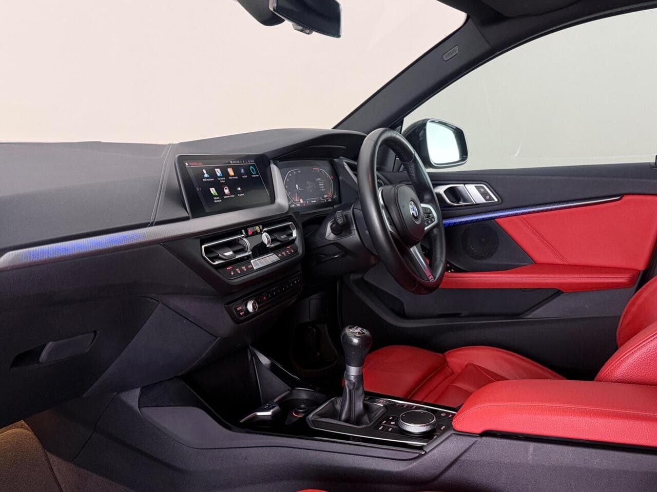 BMW 2 Series Gran Coupe thumbnail Interior Front