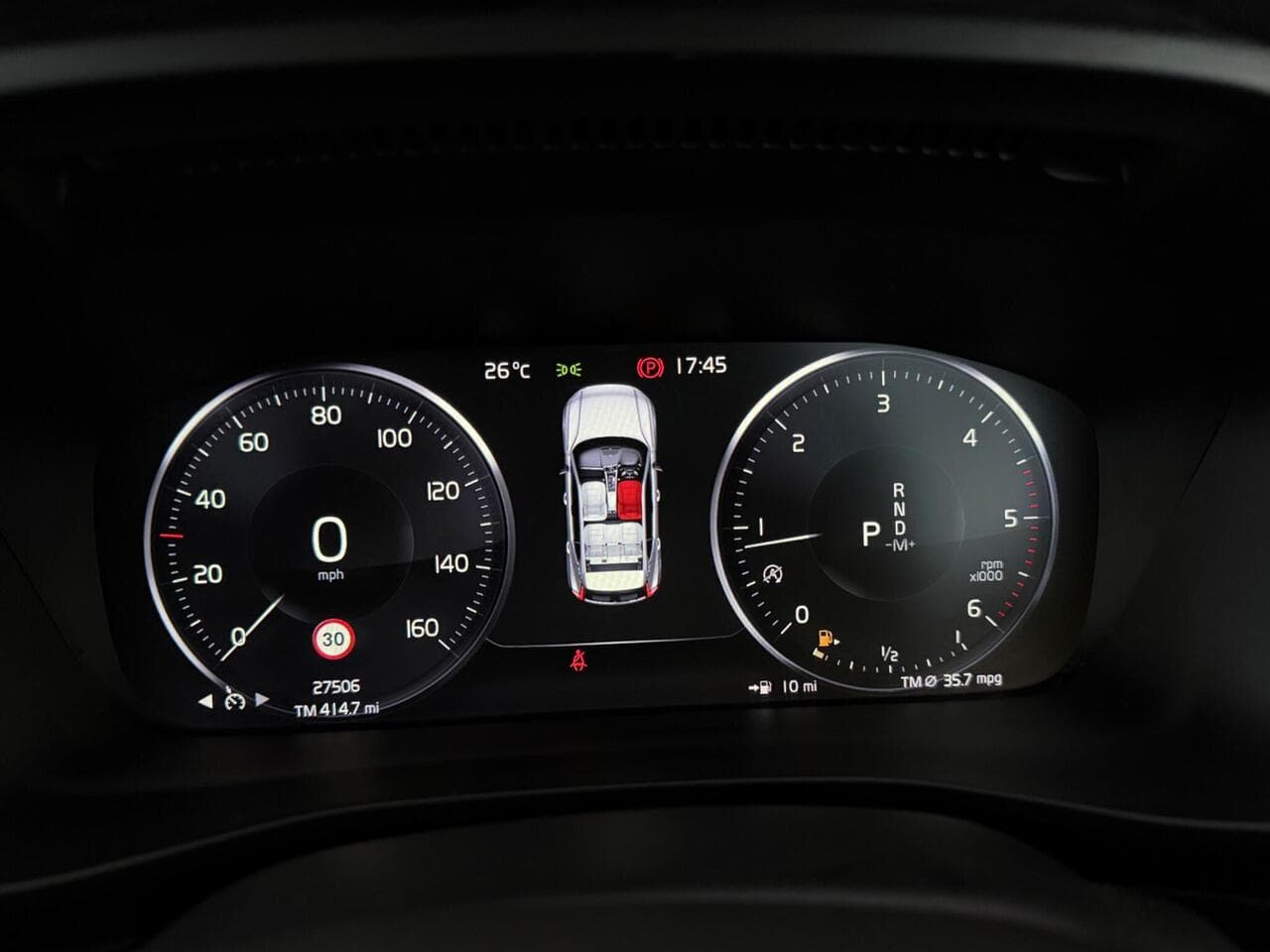 Volvo XC40 thumbnail Driver Instruments