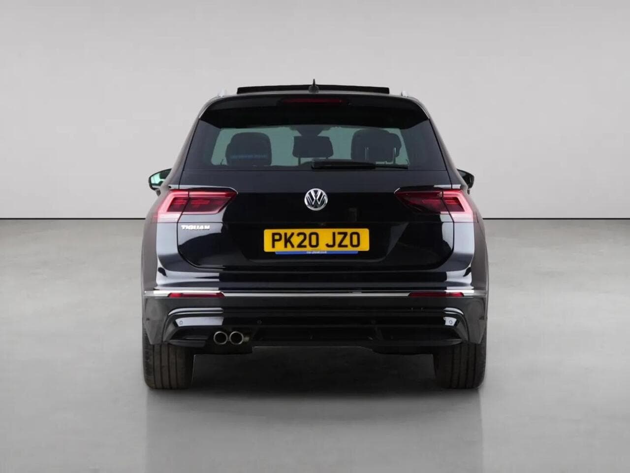Volkswagen Tiguan thumbnail Rear