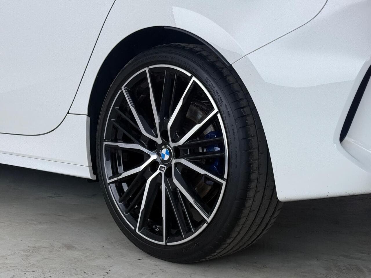 BMW 1 Series thumbnail Wheel