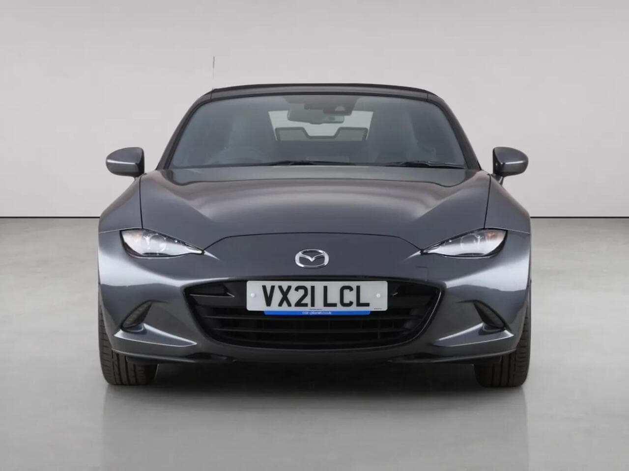 Mazda MX-5 thumbnail Front