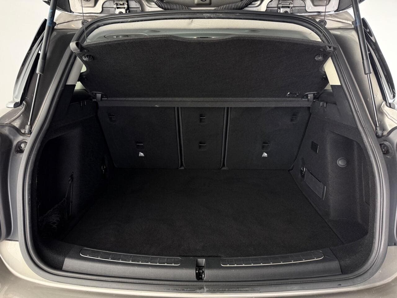 MINI Countryman thumbnail Boot