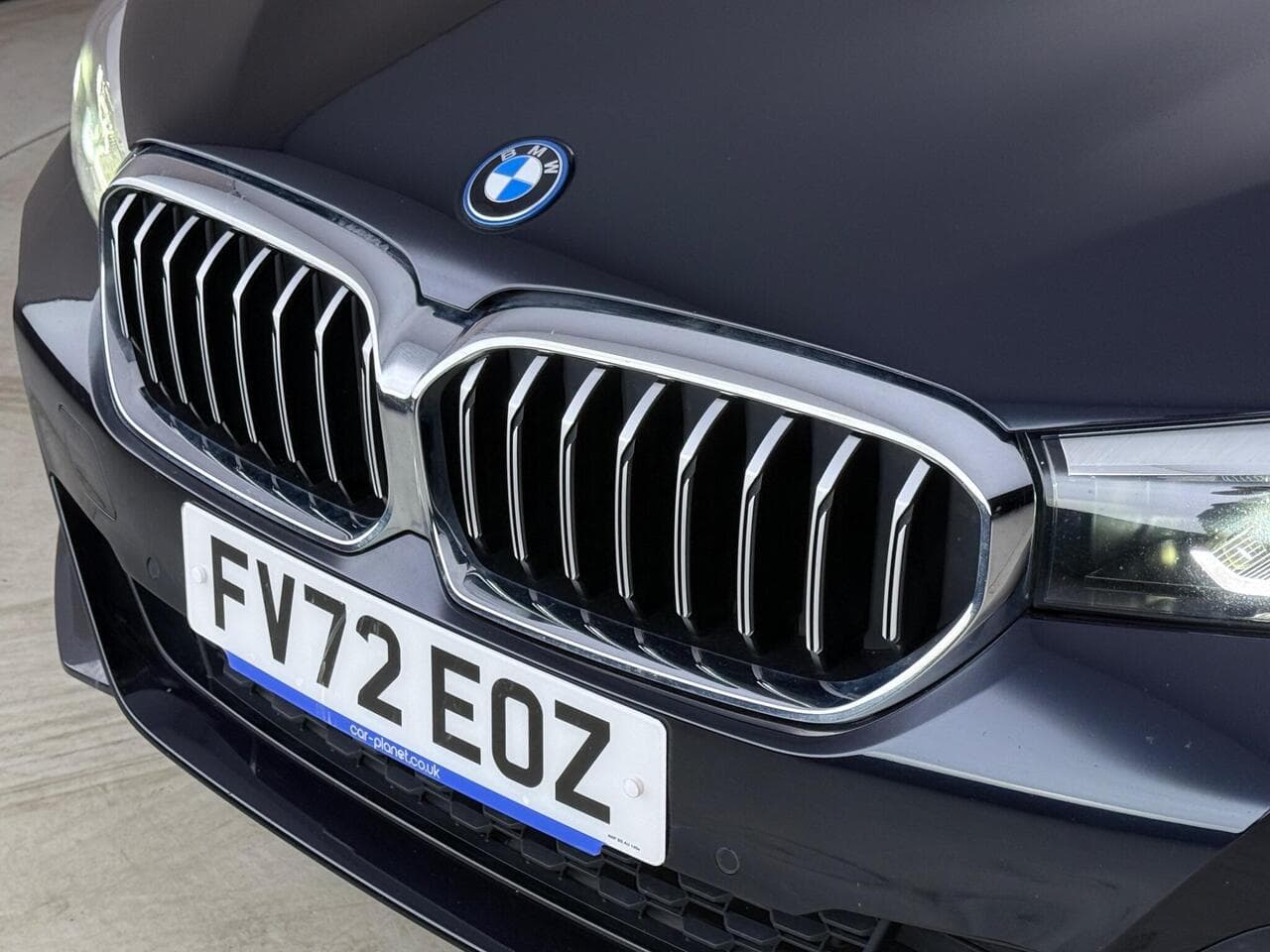 BMW 5 Series thumbnail Badge Exterior