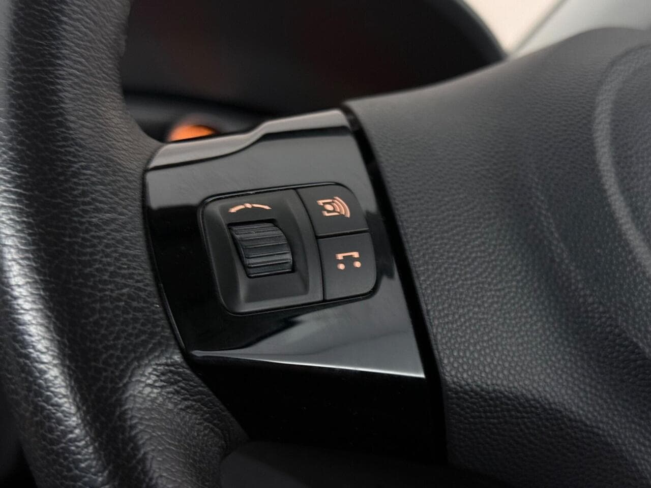 Vauxhall Corsa thumbnail Misc Controls