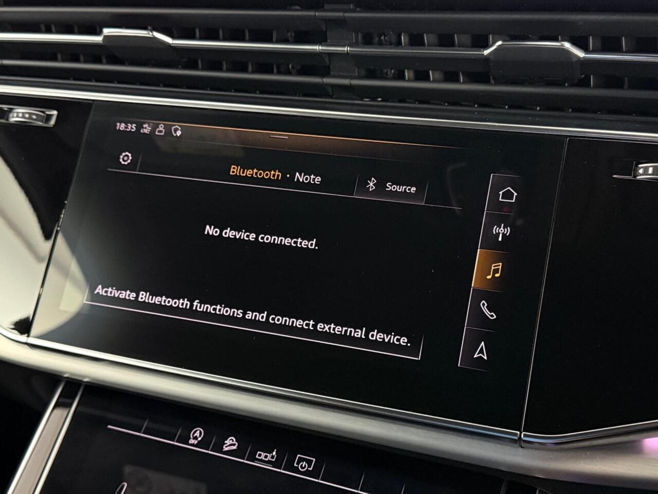 Audi Q7 thumbnail Infotainment System