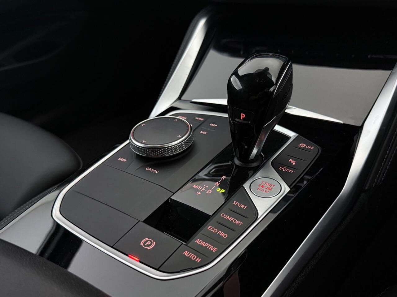 BMW 4 Series thumbnail Interior Front