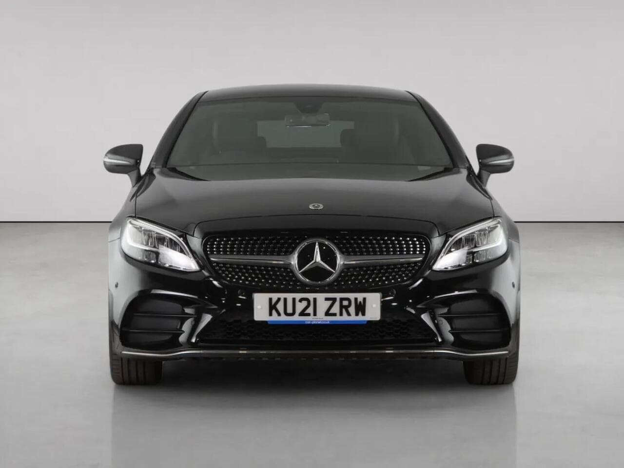 Mercedes-Benz C Class thumbnail Front