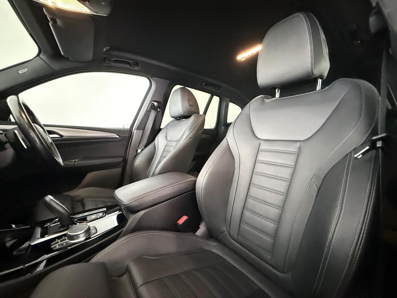 BMW X3 thumbnail Seat Front Passenger