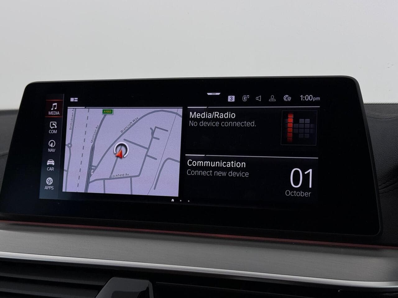 BMW 5 Series thumbnail Infotainment System