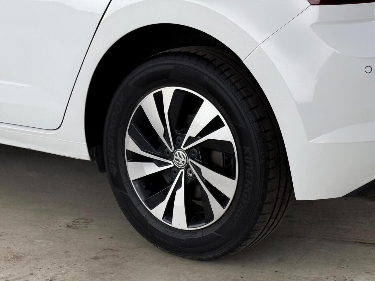 Volkswagen Polo thumbnail Wheel