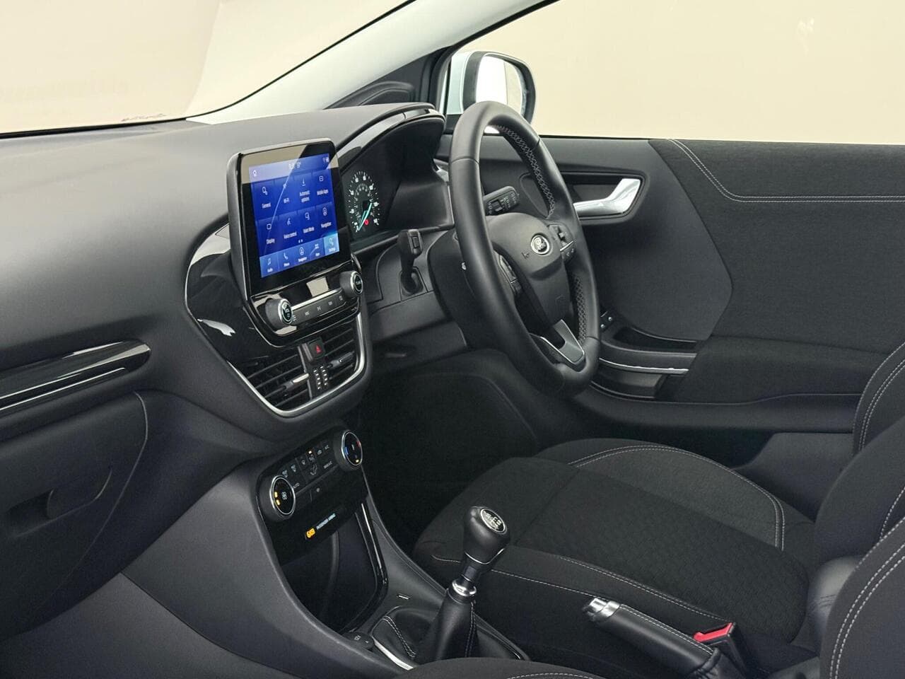 Ford Puma thumbnail Interior Front