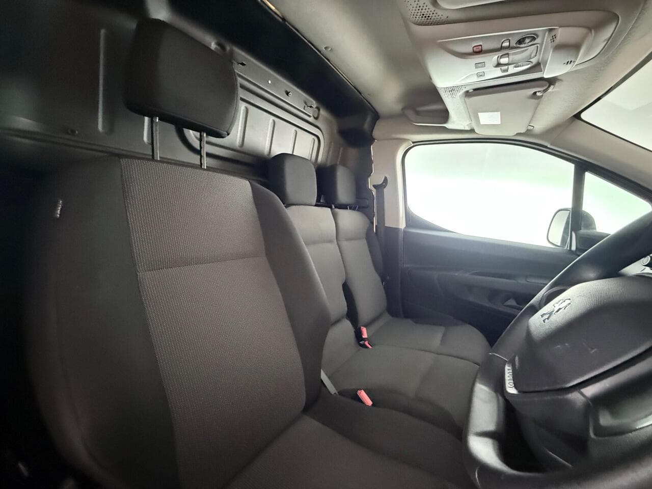 Peugeot Partner thumbnail Seat Driver