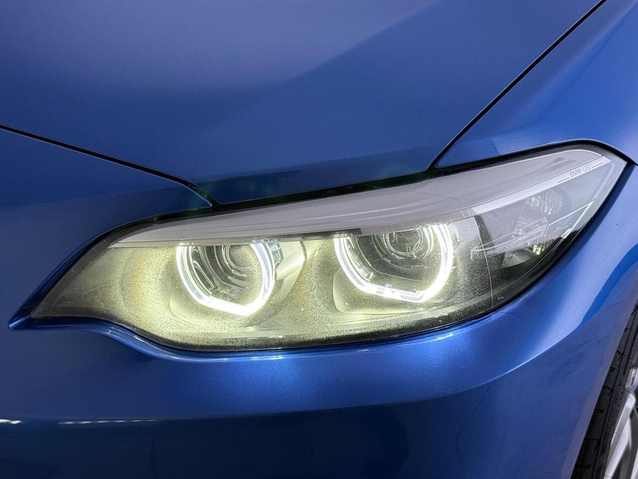 BMW 2 Series thumbnail Lights Front