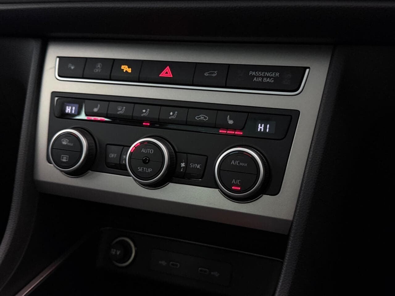 SEAT Ateca thumbnail Misc Controls