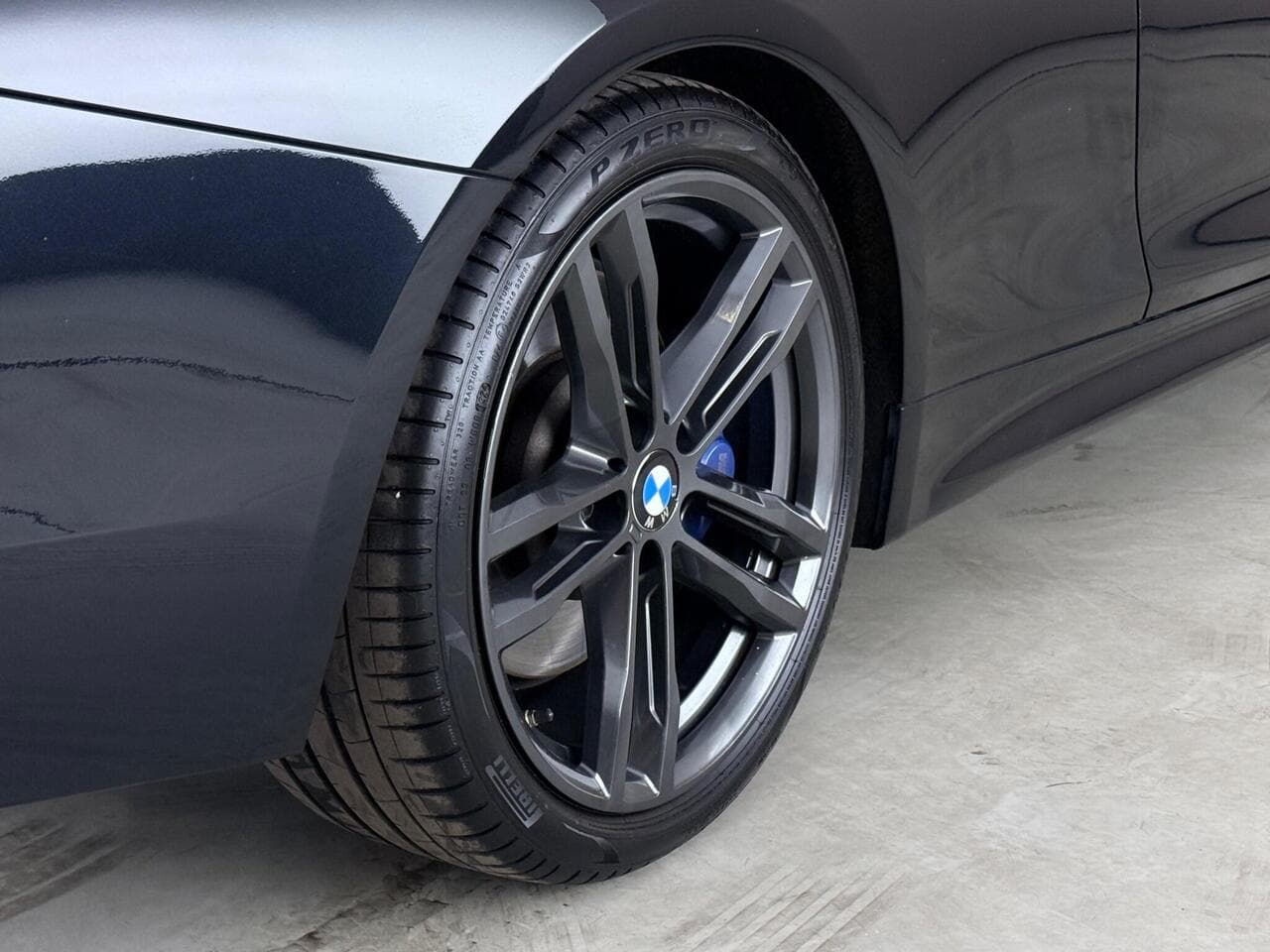 BMW 4 Series thumbnail Wheel