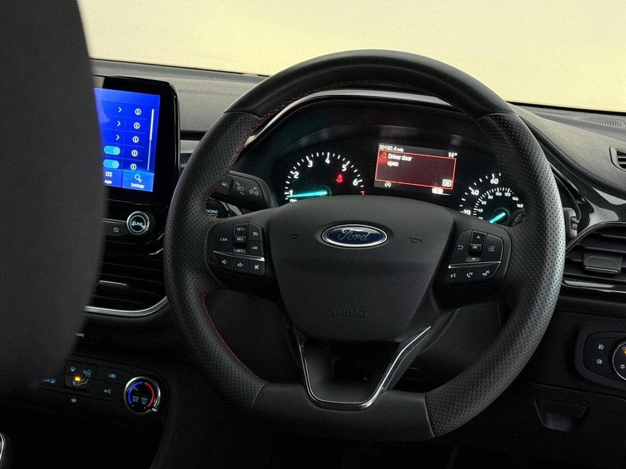 Ford Fiesta thumbnail Steering Wheel