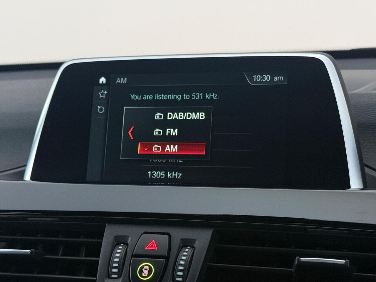 BMW X1 thumbnail Infotainment System