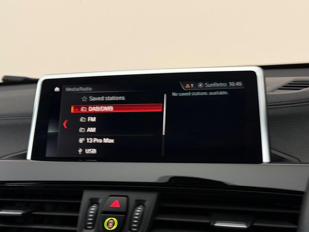 BMW X2 thumbnail Infotainment System