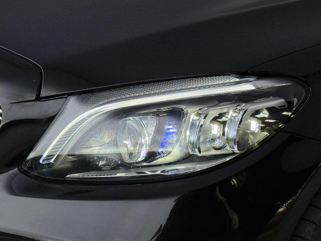 Mercedes-Benz C Class thumbnail Lights Front