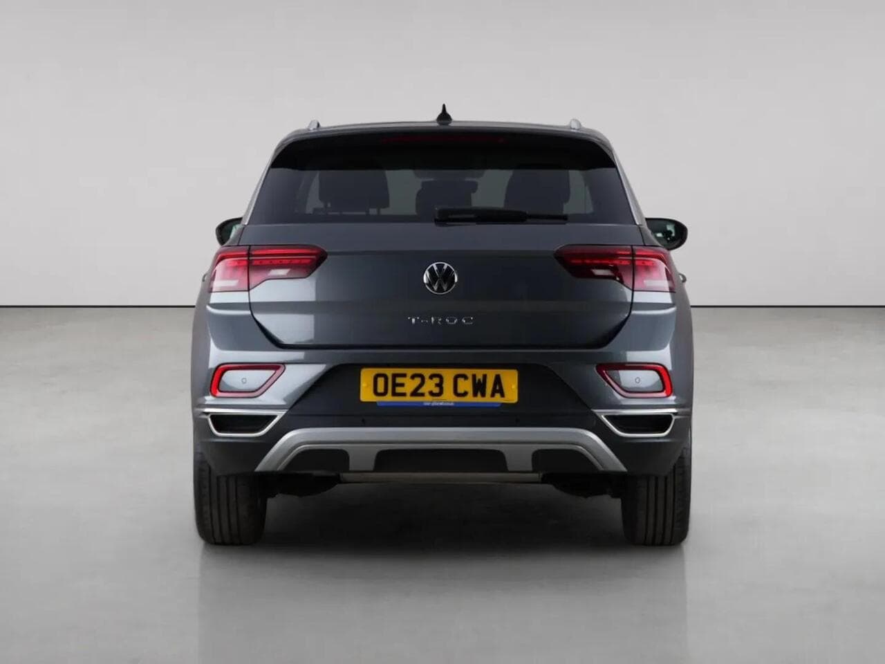 Volkswagen T-Roc thumbnail Rear