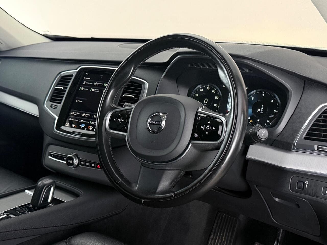Volvo XC90 thumbnail Inconclusive