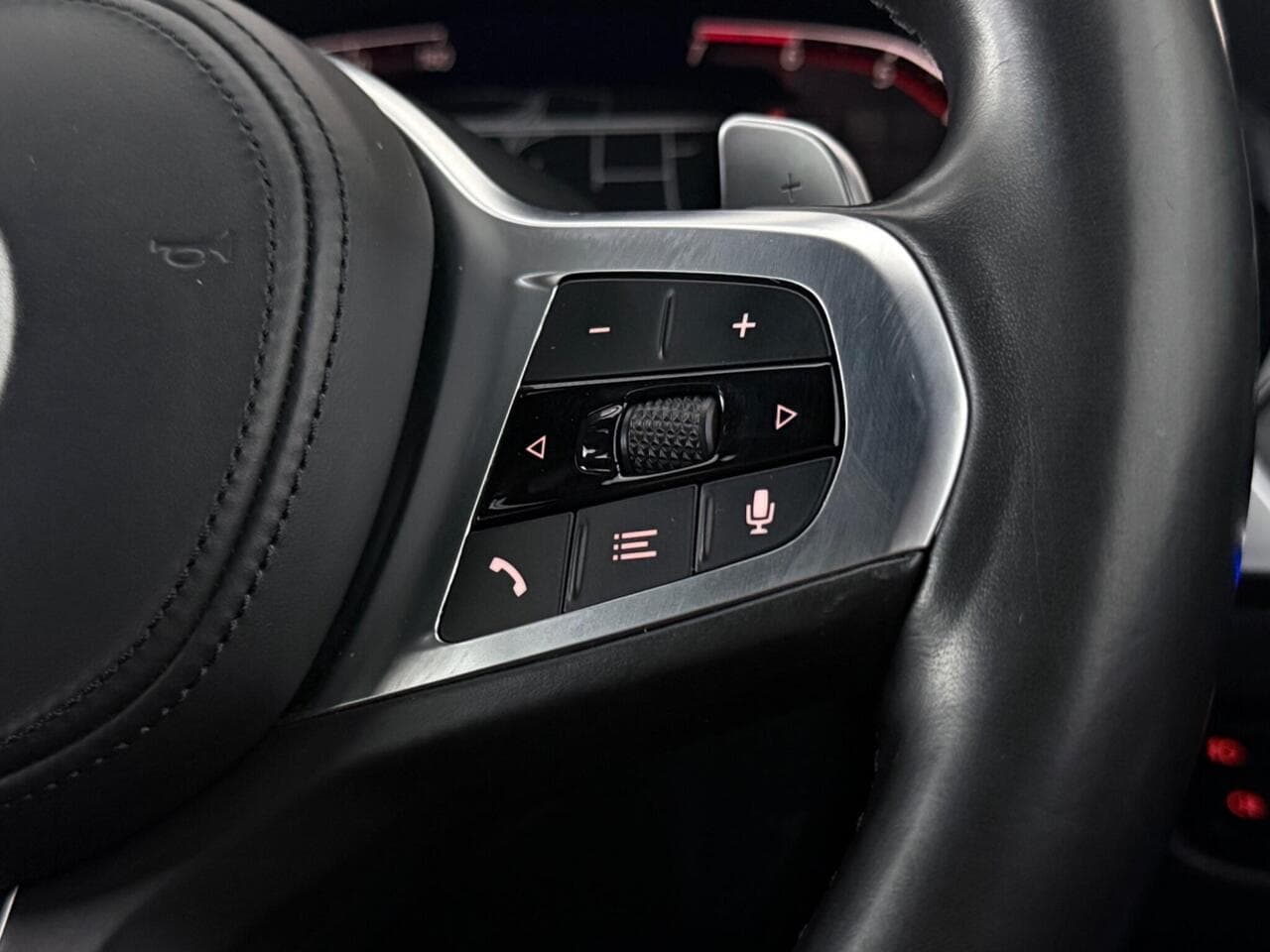 BMW 3 Series thumbnail Misc Controls