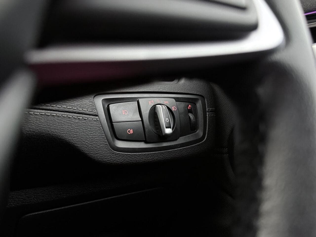 BMW X2 thumbnail Misc Controls