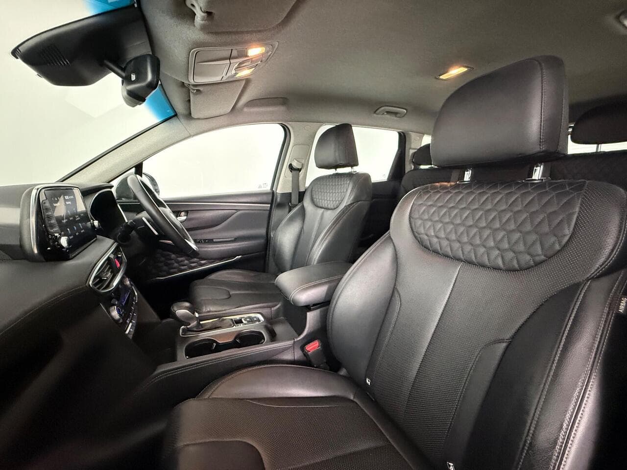 Hyundai Santa Fe thumbnail Seat Front Passenger