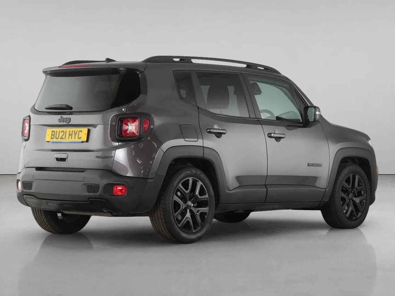 Jeep Renegade thumbnail Rear Right