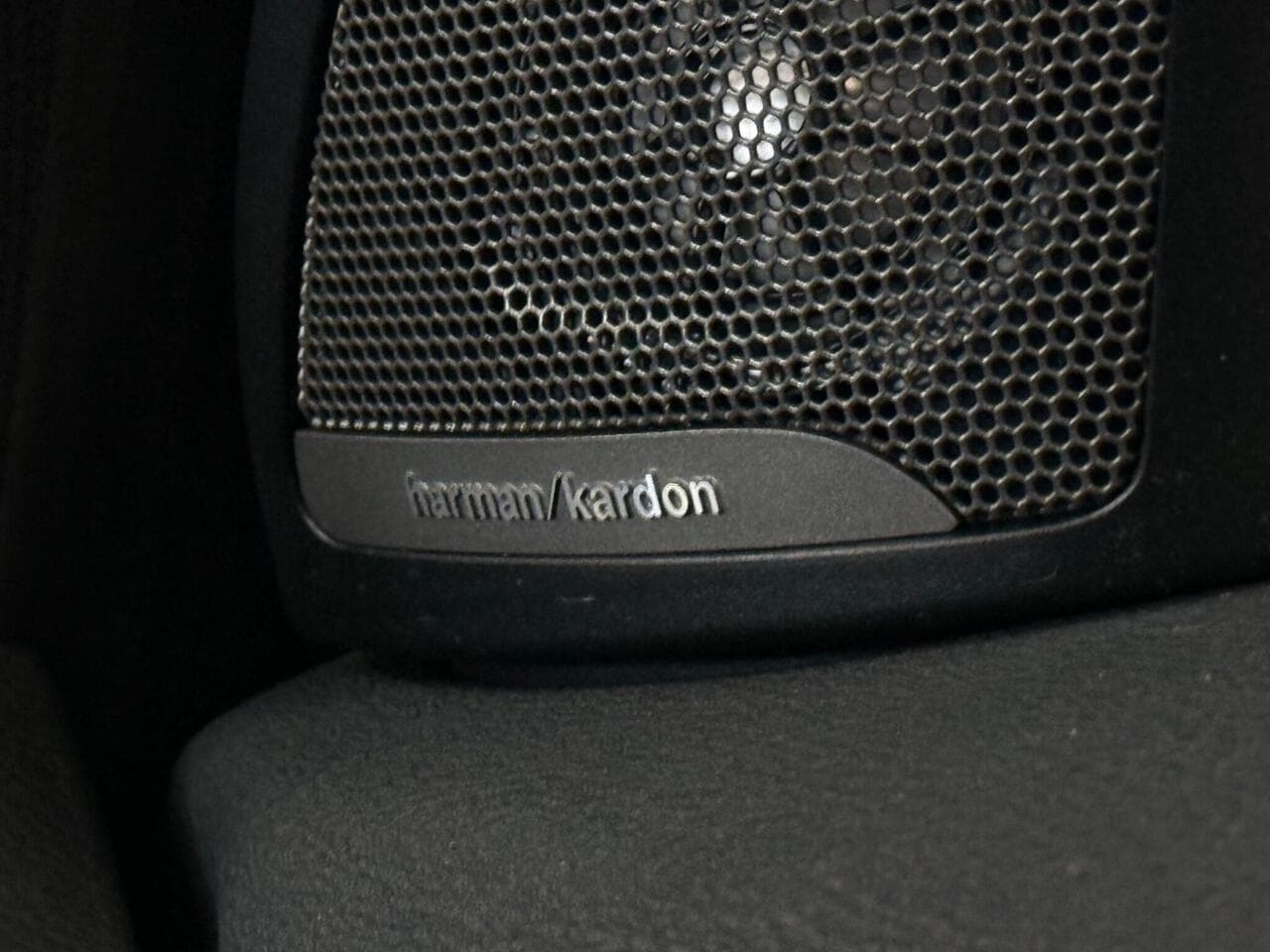 BMW X1 thumbnail Misc Controls