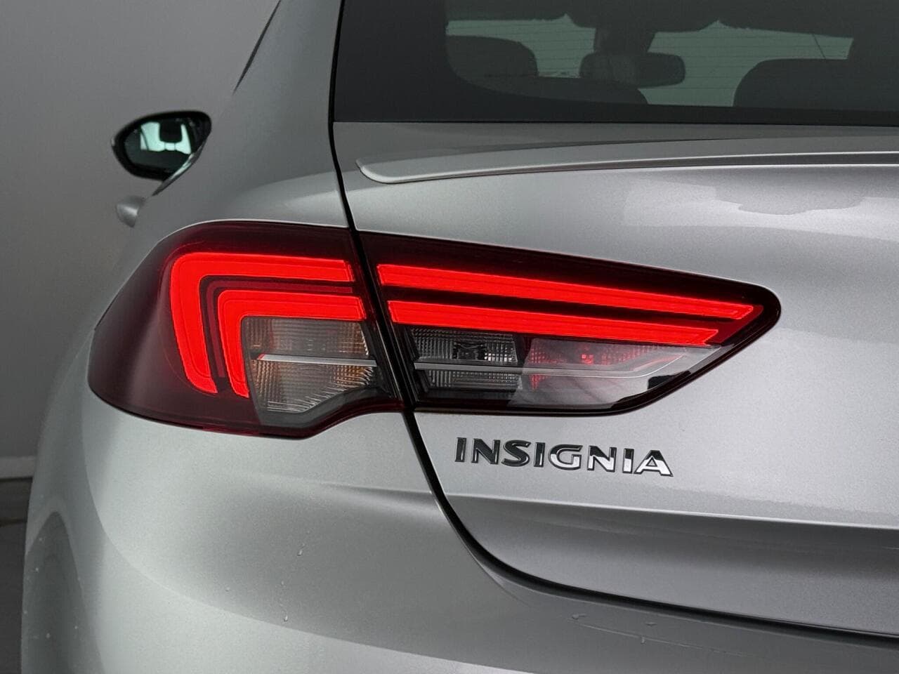 Vauxhall Insignia thumbnail Lights Rear
