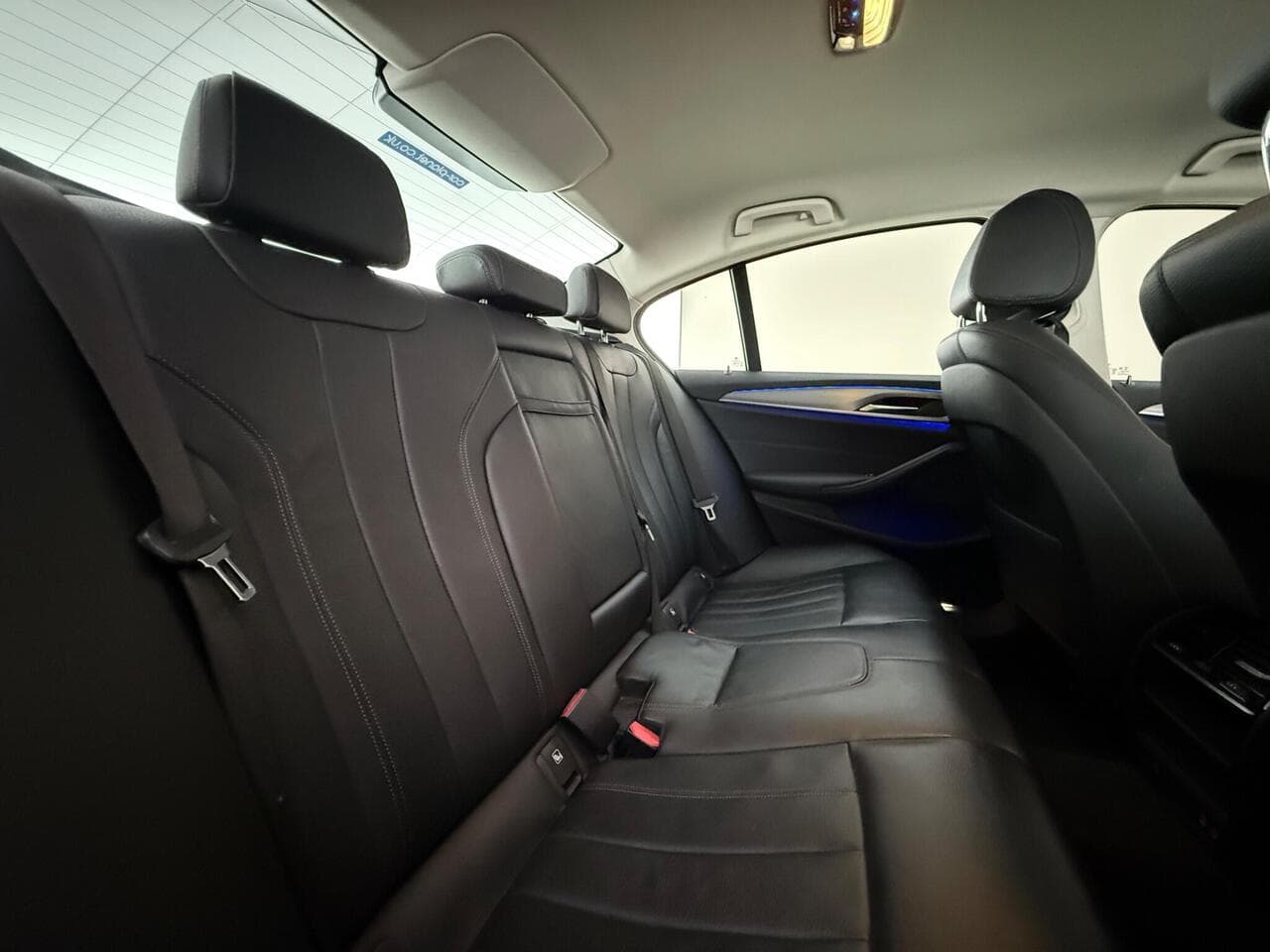 BMW 5 Series thumbnail Seats Rear