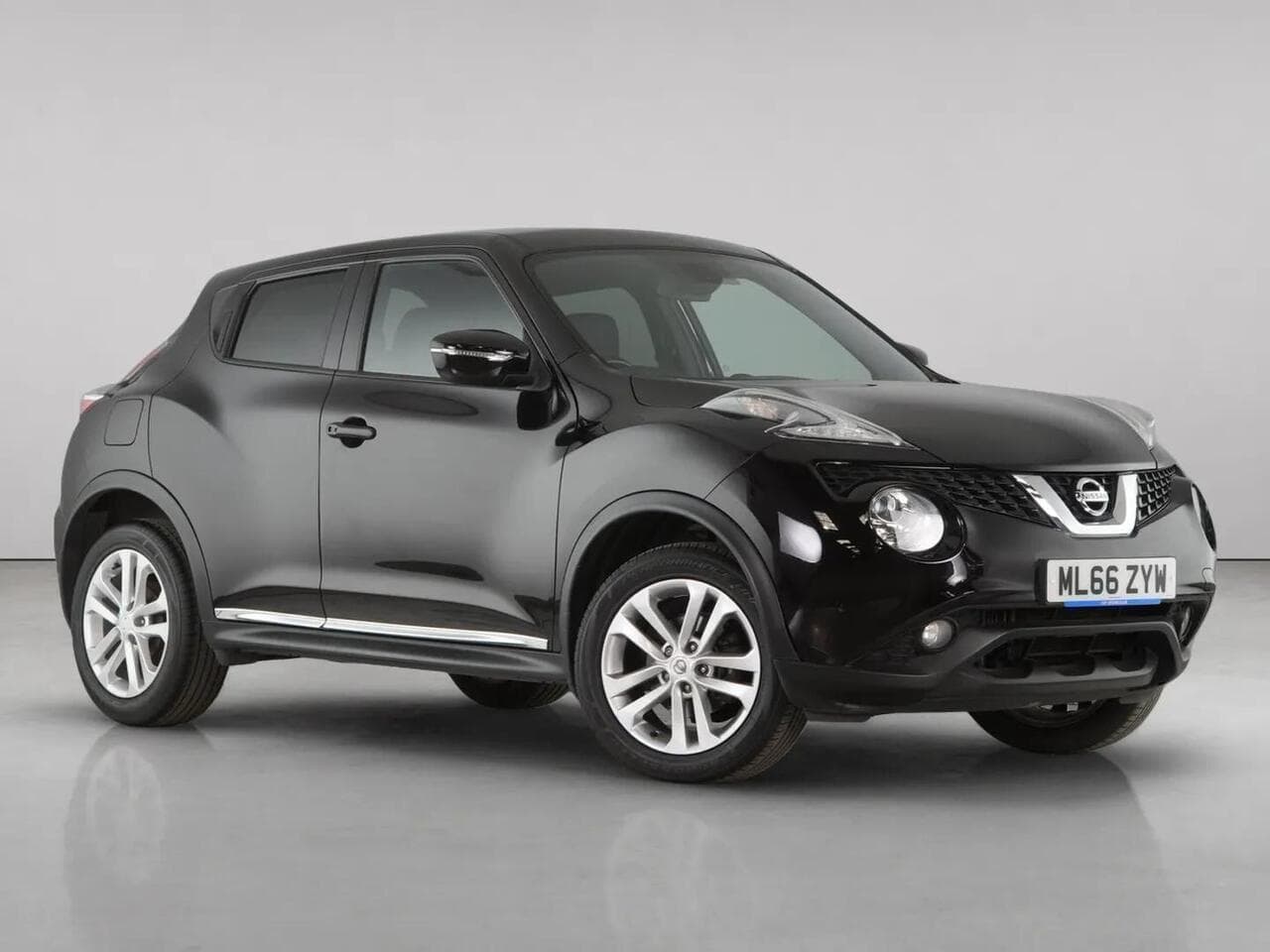 Nissan Juke - Nissan Juke 1.5 dCi N-Connecta SUV 5dr Diesel Manual Euro 6 (s/s) (110 ps)