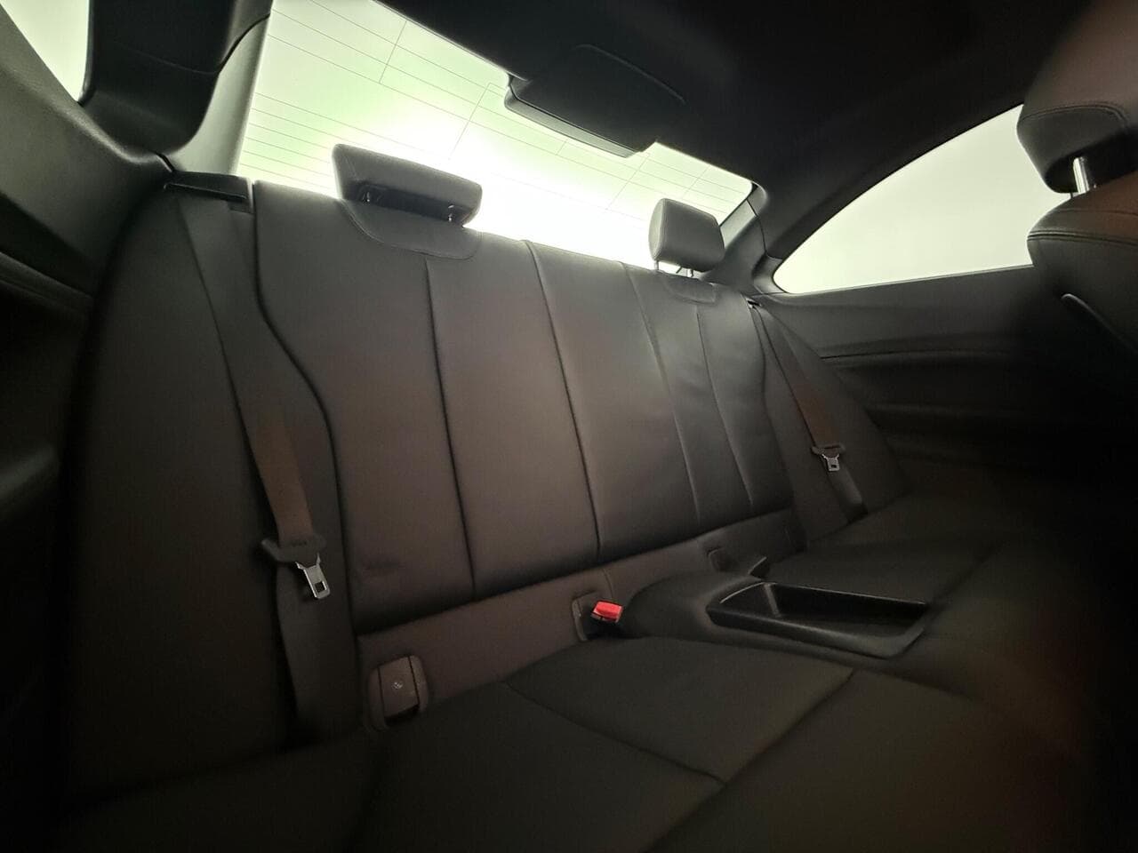 BMW 2 Series thumbnail Seats Rear