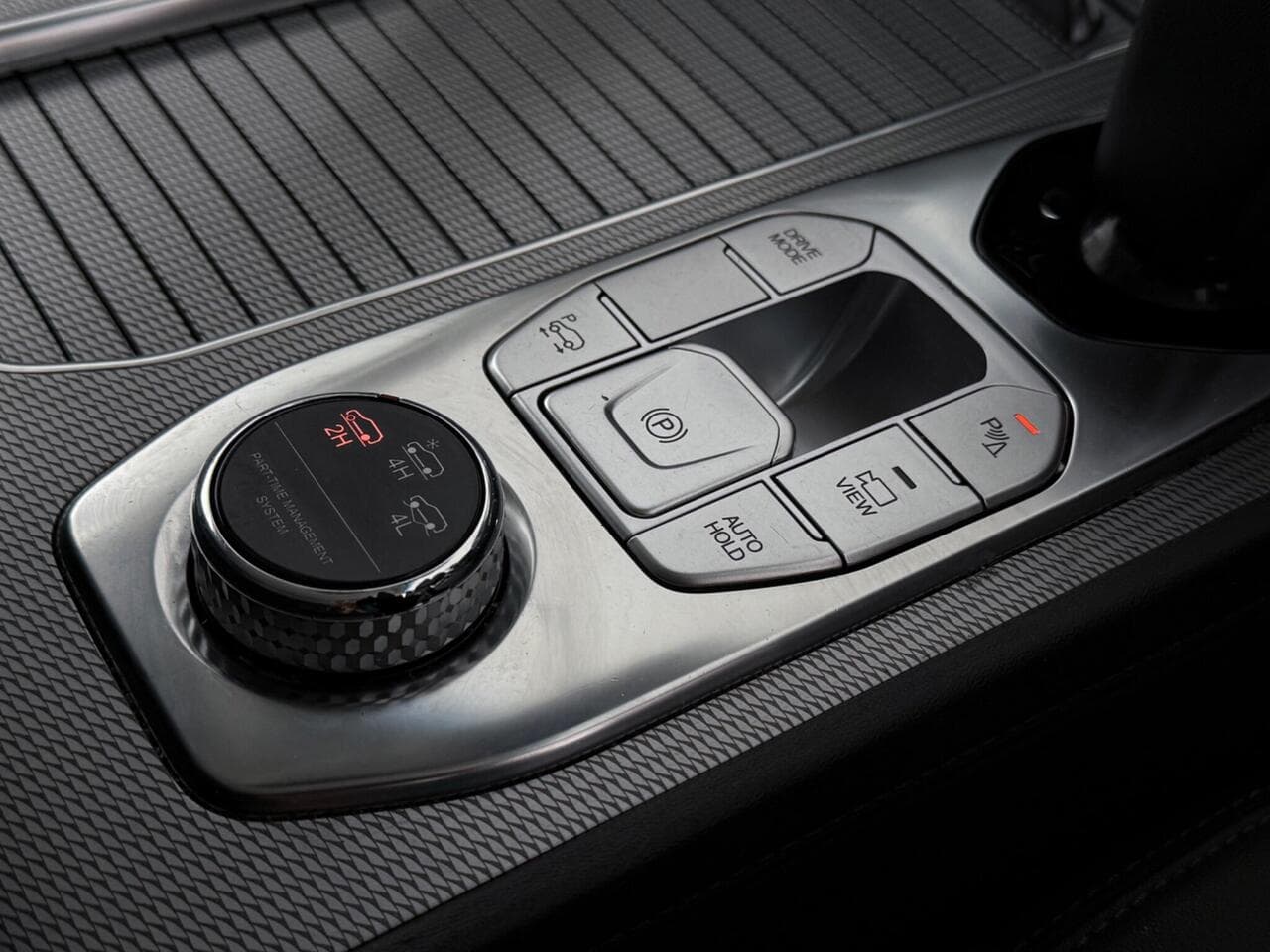 SsangYong Rexton thumbnail Interior Front
