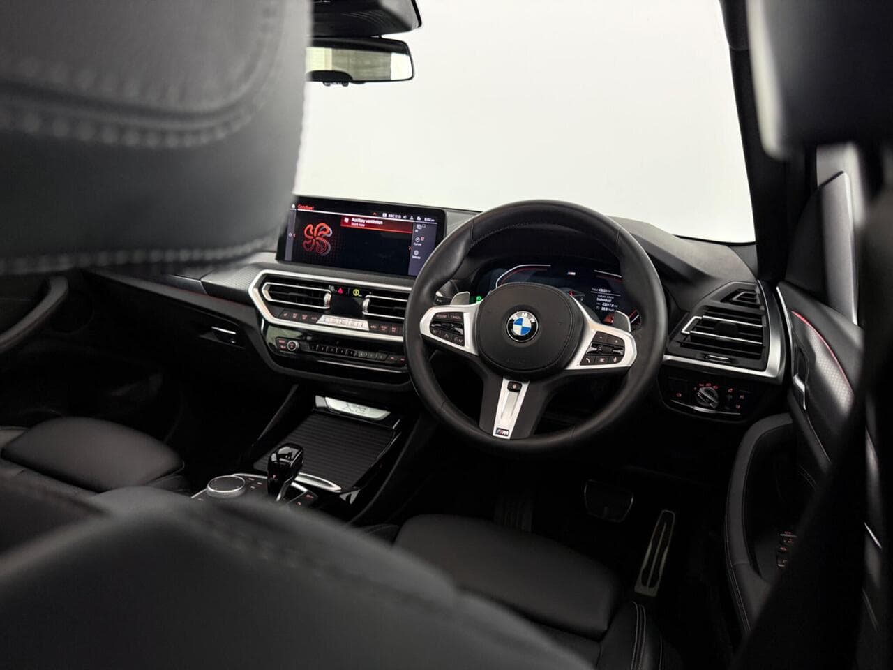 BMW X3 thumbnail Interior Front