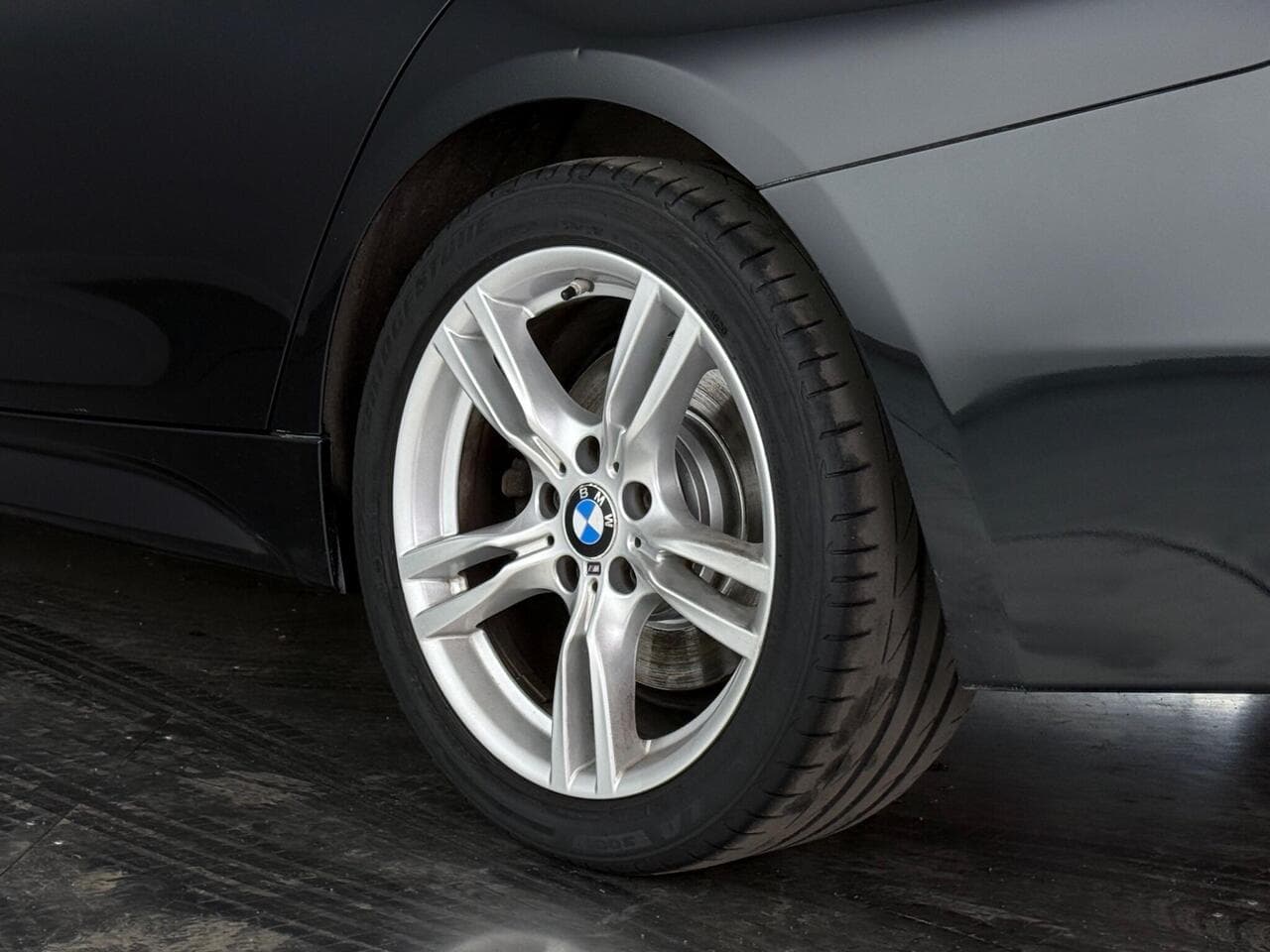 BMW 3 Series thumbnail Wheel