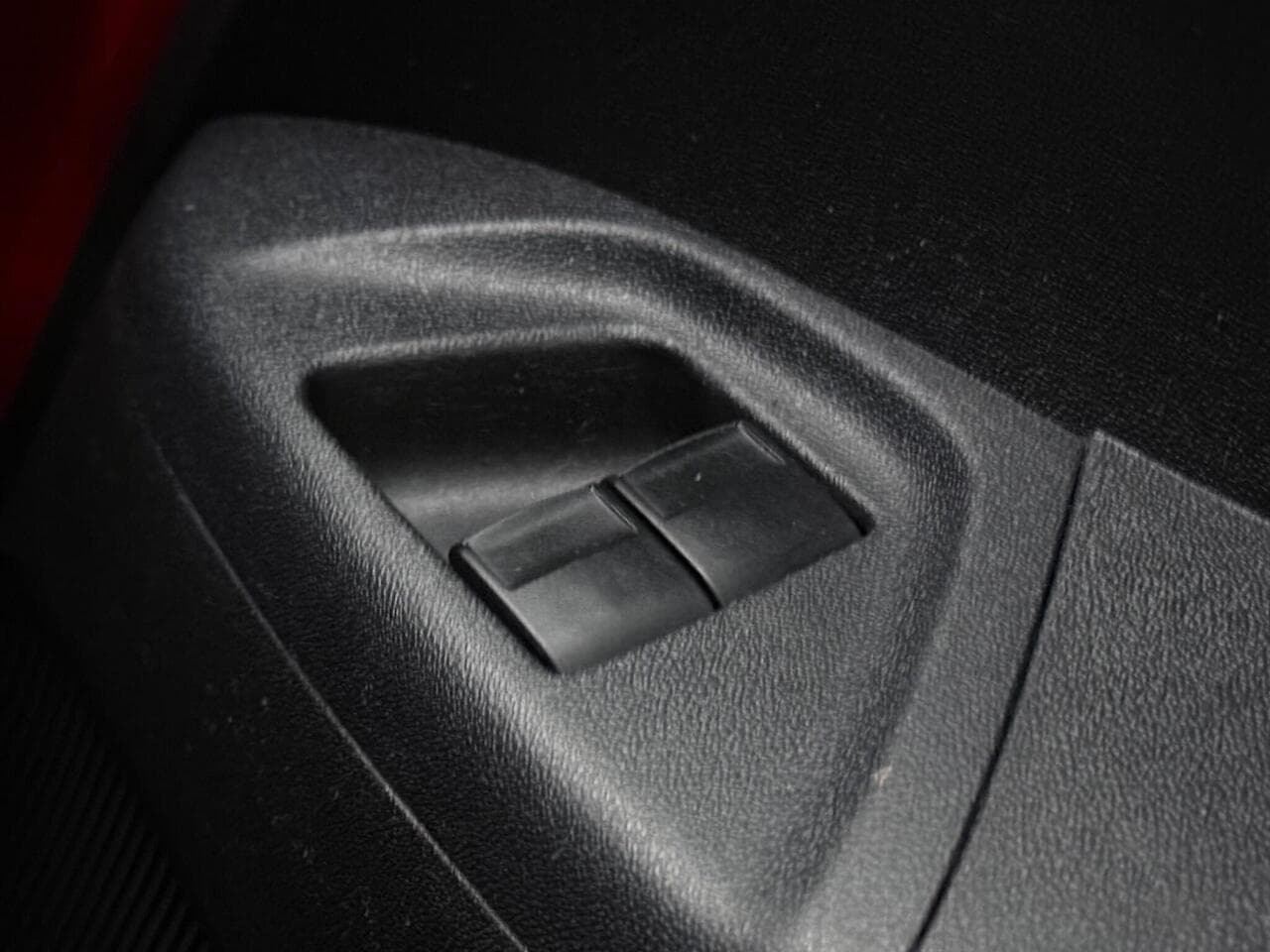 Toyota AYGO thumbnail Misc Controls