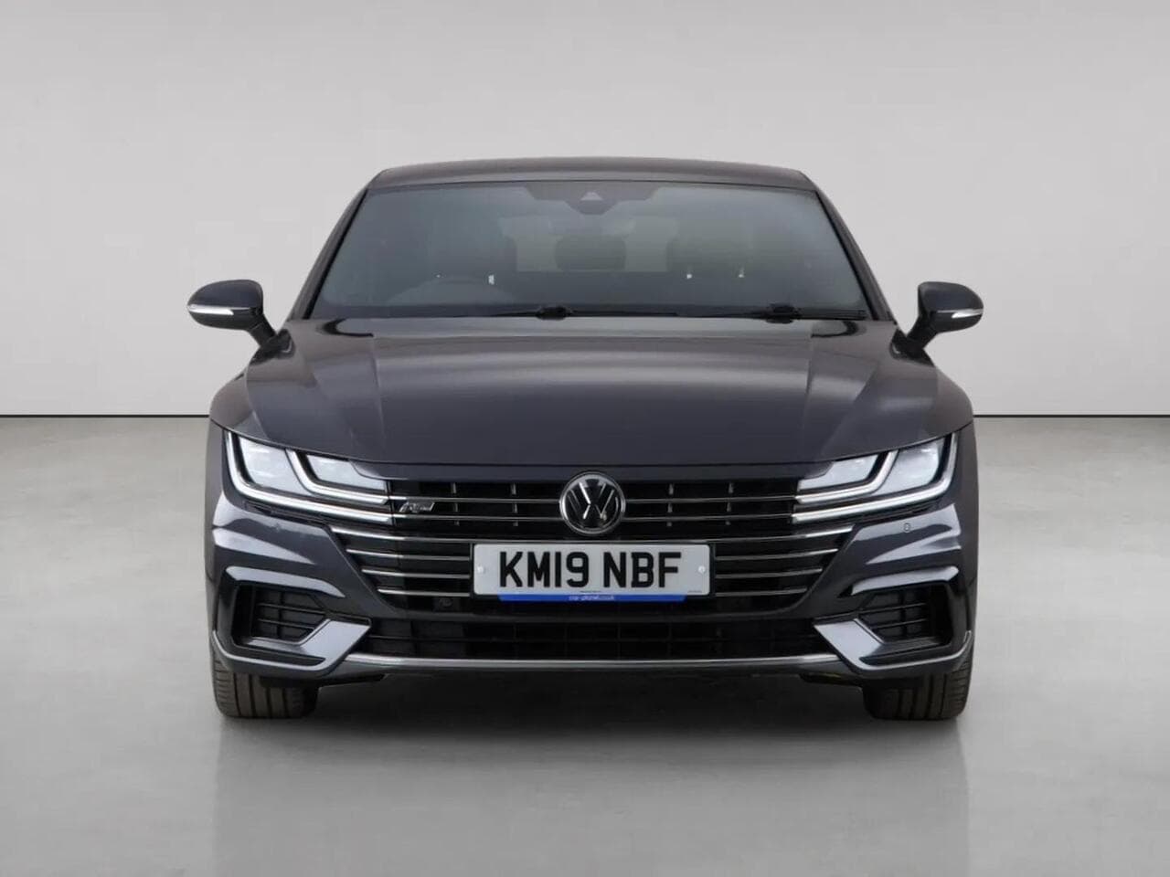 Volkswagen Arteon thumbnail Front