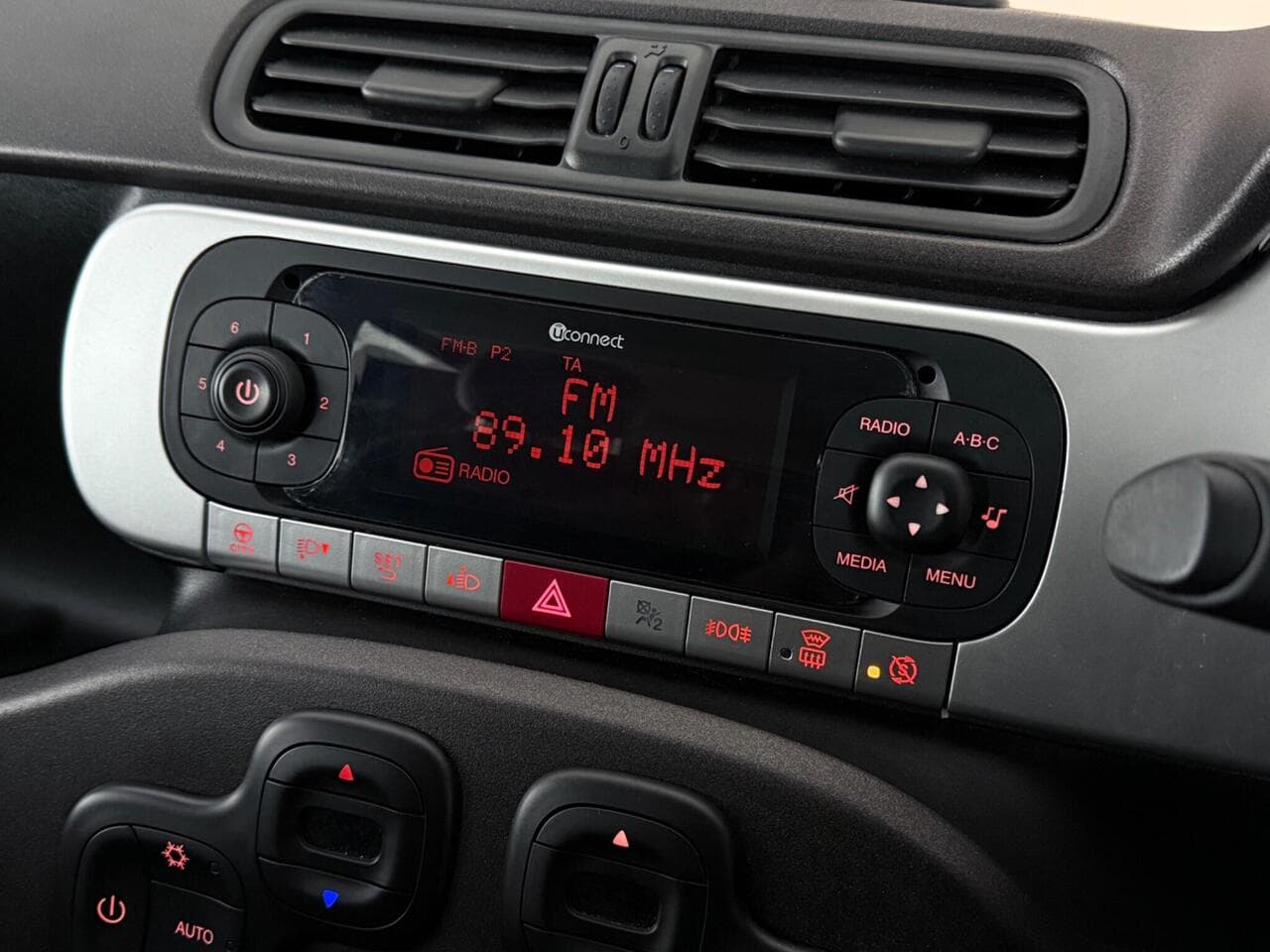 Fiat Panda thumbnail Infotainment System